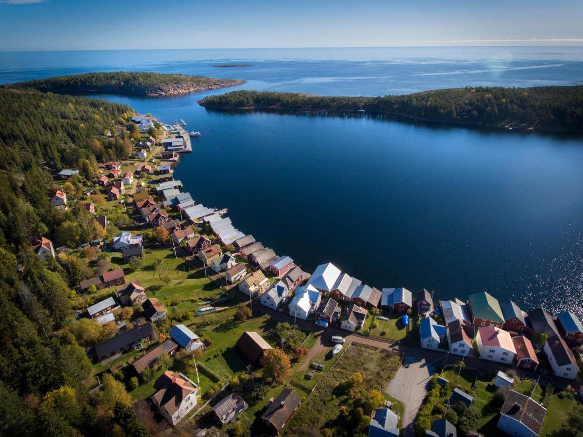 Ulvoe Lakeside Resort Ulvohamn Экстерьер фото